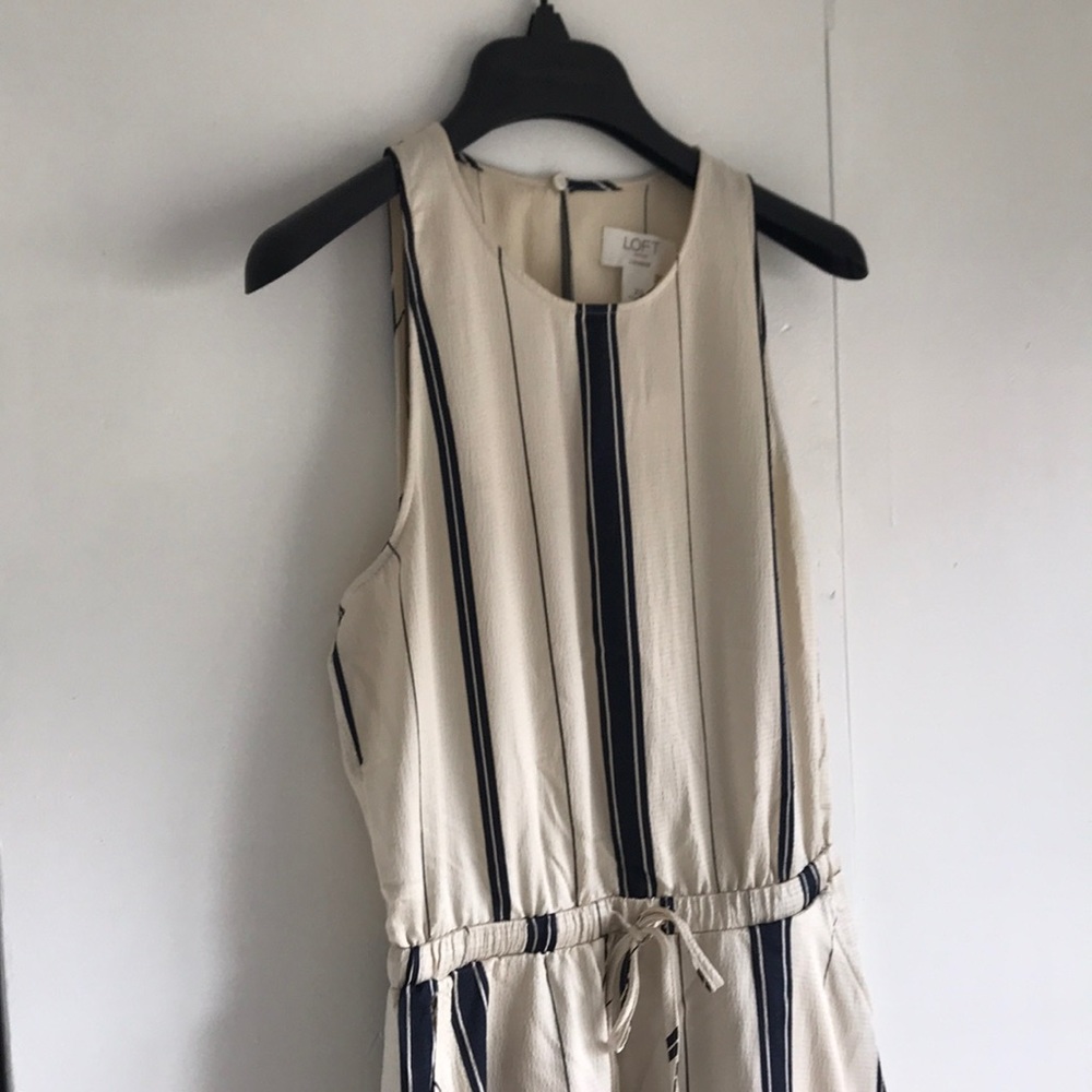 Loft cross back dress - Picture 2 of 4